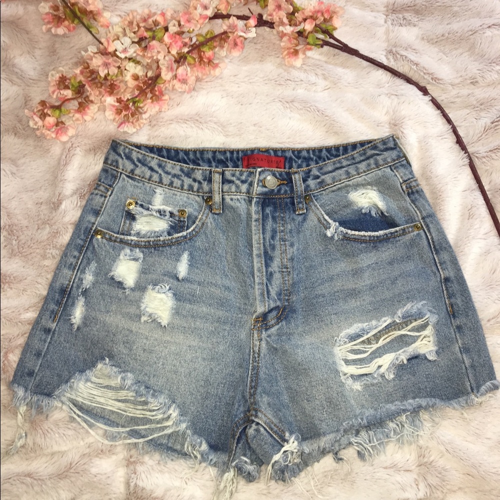 Fashion Nova shorts